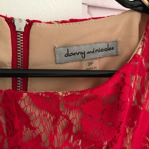 Red lace holiday dress! - Picture 5 of 5